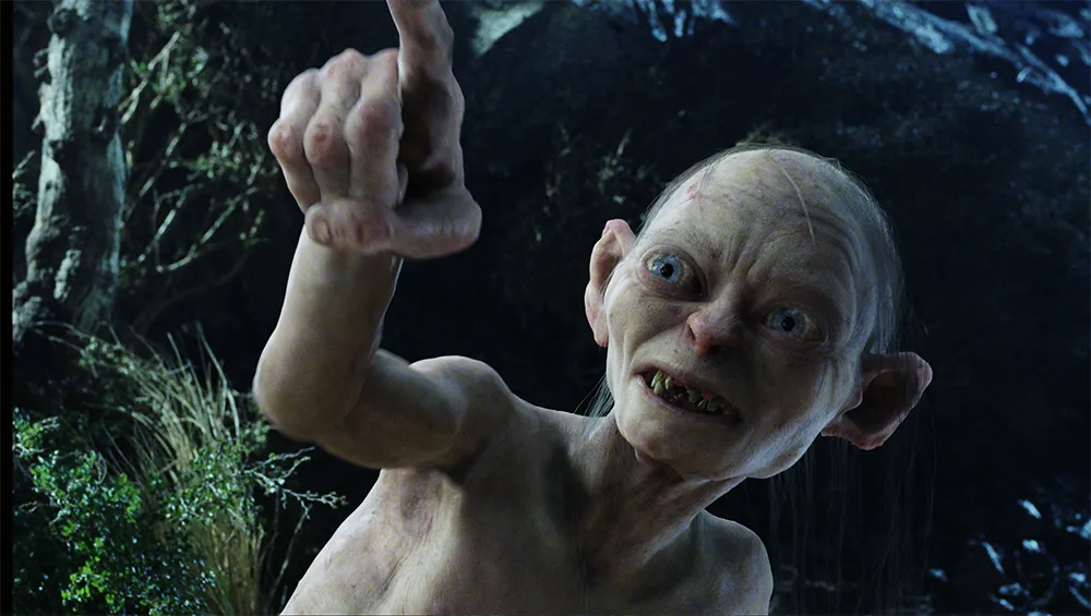 Memorable Lord of the Rings creature scene showcasing groundbreaking visual effects from the trilogy’s theatrical re-release